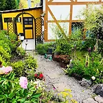 Villa Landhaus-villa, Sauna, Private Garten Schleiden