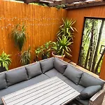 Villa Landhaus-villa, Sauna, Private Garten *