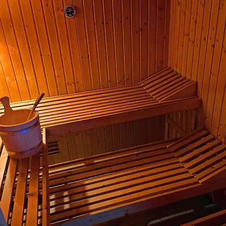 Landhaus-villa, Sauna, Private Garten *