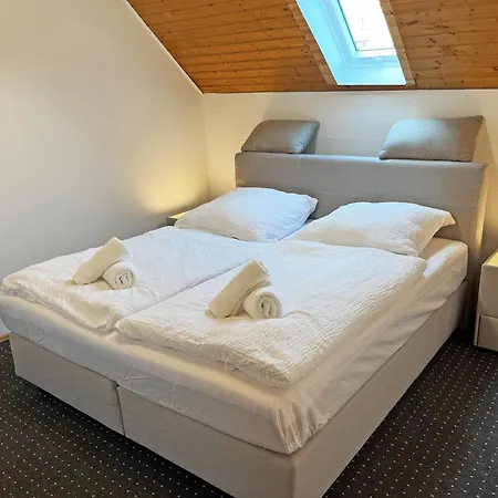 Vila Landhaus-villa, Sauna, Private Garten *