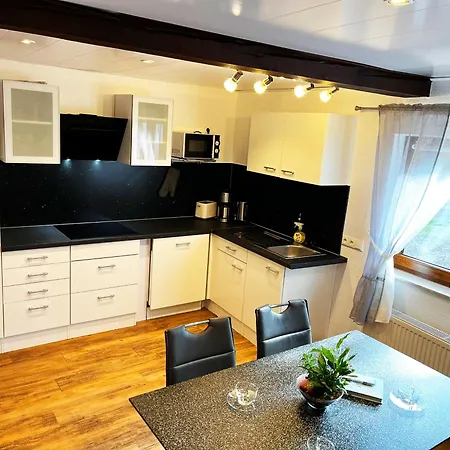 Landhaus-villa, Sauna, Private Garten 别墅 *