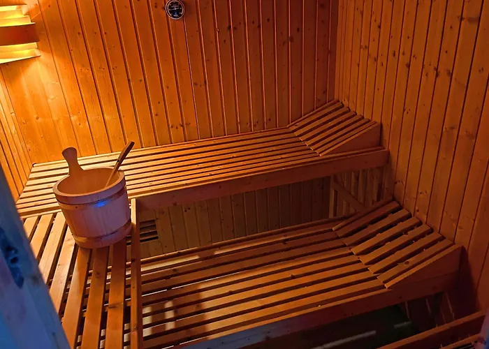 Landhaus-villa, Sauna, Private Garten *